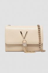 VALENTINO Beżowa kopertówka Divina SS26. Brązowe torebki wieczorowe Valentino by Mario Valentino, bez wzorów, bez kołnierzyka, bez ramiączek. W wyprzedaży za 193.99 zł.