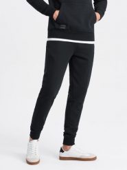 Bawełniane spodnie męskie dresowe joggery BASIC – czarne V9 OM-PABS-0174 - XXL. Czarne spodnie dresowe męskie Ombre Clothing, z bawełny. Za 119.99 zł.
