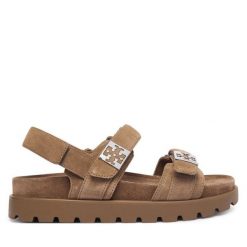 Sandały Tory Burch. Brązowe sandały damskie Tory Burch, bez wzorów, bez obcasa, na płaskiej podeszwie. Za 1,644.00 zł.