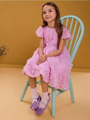 Sukienka z aplikacjami 3D w kształcie kwiatów - różowy. Czerwone sukienki dziewczęce Sinsay, z aplikacjami, bez ramiączek. Za 49.99 zł.