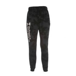 Spodnie sportowe męskie Under Armour Rival Terry Novelty. Czarne spodnie dresowe męskie Under Armour, z dresówki. Za 462.00 zł.