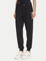 Guess Spodnie dresowe V6BB17 K6344 Czarny Regular Fit. Czarne spodnie dresowe damskie Guess, m, z aplikacjami, z dresówki. Za 292.99 zł.