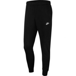 Spodnie męskie Nike NSW Club Jogger FT czarne BV2679 010. Czarne spodnie sportowe męskie Nike, z bawełny. Za 269.00 zł.