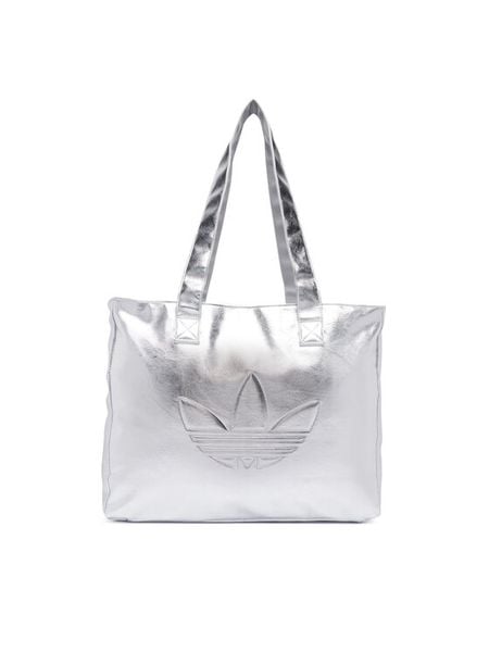 Adidas Torebka Shopper Metallic Pu Bag KR1566 Srebrny. Szare shopper bag damskie Adidas, bez wzorów, ze skóry, bez dodatków. Za 239.99 zł.