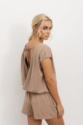 KOMBINEZON ZOE TAUPE One size - Flawless. Kombinezony damskie Flawless, na lato, bez wzorów, z bawełny, wakacyjne, bez kołnierzyka, bez ramiączek, długie. Za 120.00 zł.