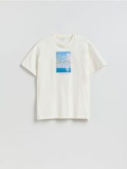 T-shirt regular z nadrukiem - złamana biel. T-shirty męskie Reserved, l, bez wzorów, z bawełny, bez kołnierzyka. Za 69.99 zł.