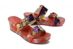 LAURA VITA FACDIAO SL80403-1D orange, klapki damskie. Brązowe klapki damskie Laura Vita, bez wzorów, bez obcasa, na koturnie. Za 339.90 zł.