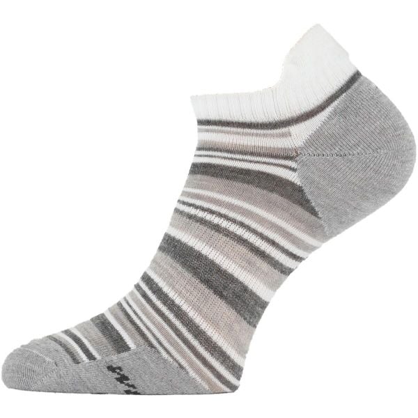Skarpety merino WCS. Szare skarpetki damskie LASTING, bez wzorów, z elastanu. Za 86.35 zł.