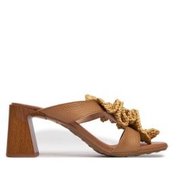 Klapki Hispanitas. Brązowe klapki damskie Hispanitas, bez wzorów, bez obcasa. Za 609.99 zł.