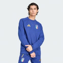 Bluza Italy Tiro Travel Crew. Niebieskie bluzy bez kaptura męskie Adidas, l. Za 259.00 zł.