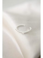 Lodie Silver Srebrny pierścionek z cyrkoniami rozmiar: onesize. Szare pierścionki damskie Lodie Silver, z cyrkonią, srebrne. Za 57.06 zł.