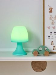 Lampka nocna - zielony. Zielone koszule nocne damskie Sinsay, bez wzorów. Za 11.99 zł.
