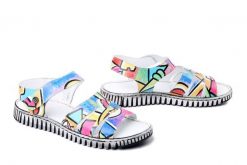 MANITU 910239-00 bunt, sandały damskie. Sandały damskie Manitu, bez wzorów, ze skóry, bez obcasa. Za 229.42 zł.