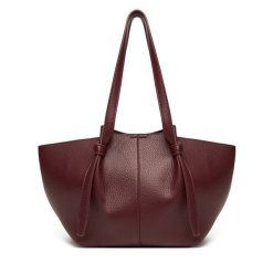 Torebka Call It Spring. Czerwone torebki klasyczne damskie Call It Spring, bez wzorów, bez dodatków. Za 179.99 zł.