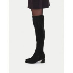 Muszkieterki Lasocki. Czarne kozaki damskie Lasocki, bez obcasa, na słupku. Za 299.99 zł.