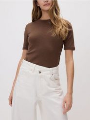 Bawełniany t-shirt - ciemnobrązowy. Brązowe t-shirty damskie Reserved, l, bez wzorów, z bawełny, bez kołnierzyka. Za 79.99 zł.