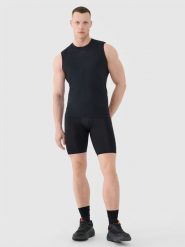 4F Spodenki treningowe slim szybkoschnące męskie - czarne L. Czarne szorty sportowe męskie 4f, l, z dzianiny, na fitness i siłownię. W wyprzedaży za 79.99 zł.