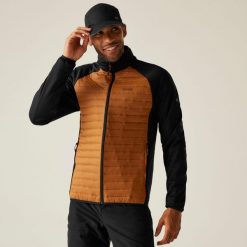 Kurtka męska hybrydowa Clumber. Brązowe kurtki męskie Regatta, m, bez wzorów, z puchu, sportowe, bez kaptura. W wyprzedaży za 139.99 zł.