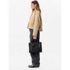 Torebka Aldo. Czarne torebki klasyczne damskie Aldo, bez wzorów, bez dodatków. Za 319.99 zł.