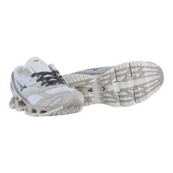 Buty sportowe Mizuno z niebieskiej skóry. Niebieskie buty sportowe na co dzień męskie Mizuno, na lato, ze skóry, bez zapięcia, na fitness i siłownię. Za 1,099.00 zł.