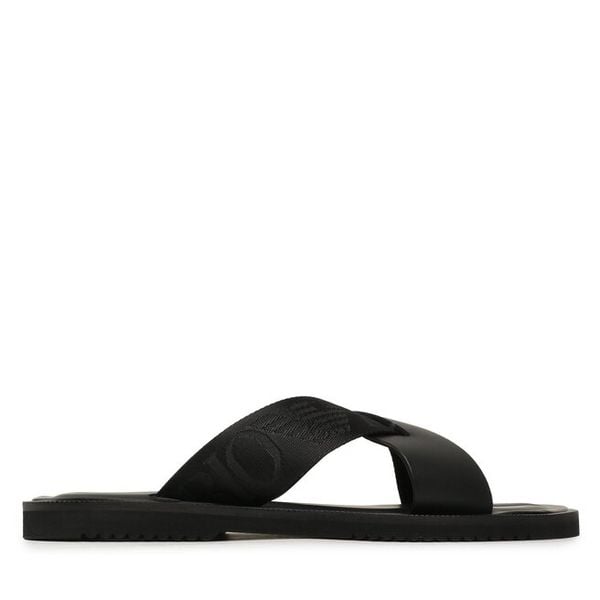 Klapki Emporio Armani. Czarne klapki i japonki męskie Emporio Armani. Za 1,019.00 zł.