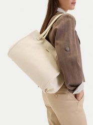 MEXX Torebka EO-MEXX-B-002-09 Écru. Torebki klasyczne damskie Mexx, bez wzorów, z materiału, bez dodatków. Za 269.99 zł.