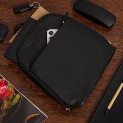 Plecak damski skórzany elegancki miejski czarny Beltimore P21. Czarne plecaki damskie bez wzorów, eleganckie. Za 149.99 zł.