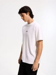Strukturalny t-shirt comfort fit - biały. Białe t-shirty męskie Reserved, l, bez wzorów, z bawełny, bez kołnierzyka. Za 59.99 zł.