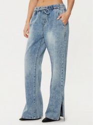 One Teaspoon Jeansy Roadhouse 26724 Niebieski Regular Fit. Niebieskie jeansy damskie One Teaspoon. Za 359.99 zł.
