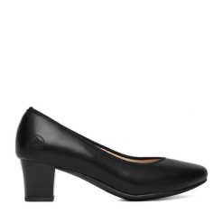 Czółenka Rieker. Czarne czółenka damskie Rieker, bez wzorów, bez obcasa. Za 339.99 zł.