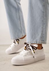Białe Trampki Pod Kostkę na Grubej Podeszwie z Podwójnym Sznurowaniem Callixera. Białe trampki i tenisówki damskie Born2be, bez wzorów, z jeansu. Za 109.99 zł.
