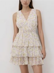 Sukienka mini w kwiaty - wielobarwny. Sukienki damskie Reserved, l, bez wzorów, z tkaniny, bez kołnierzyka, bez ramiączek, mini, rozkloszowane. Za 139.99 zł.