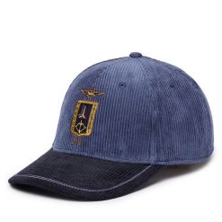 Czapka z daszkiem Aeronautica Militare. Niebieskie czapki męskie AERONAUTICA MILITARE, bez wzorów. Za 239.99 zł.