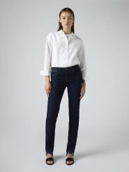 Levi's Dżinsy "712" - Slim fit - w kolorze granatowym rozmiar: W27/L30. Niebieskie jeansy damskie Levi's. Za 205.83 zł.