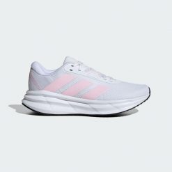 Buty Galaxy 7 Running. Czarne obuwie do biegania damskie Adidas. Za 239.00 zł.