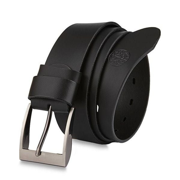 Skórzany pasek BETLEWSKI DW40-0 115 czarny. Czarne paski męskie Betlewski, bez wzorów, z materiału. Za 69.90 zł.