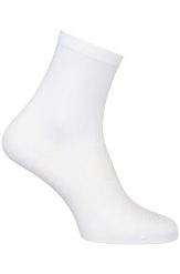 Skarpetki rowerowe wysokie oddychające 19 cm białe Essential. Białe skarpetki damskie Agu, bez wzorów, z materiału. Za 110.55 zł.
