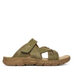Klapki Josef Seibel. Brązowe klapki damskie Josef Seibel, bez wzorów, bez obcasa. Za 299.99 zł.