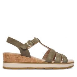 Sandały Caprice. Zielone sandały damskie Caprice, bez wzorów, bez obcasa, na koturnie. Za 339.99 zł.