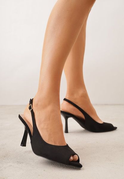 Czarne Sandały na Szpilce z Wycięciem na Palce i Odkrytą Piętą Zitissa. Czarne sandały damskie Renee, bez wzorów, bez obcasa, na obcasie. Za 99.99 zł.