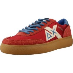 Buty SUN68 LUIS LOW Czerwony. Czerwone buty trekkingowe męskie SUN68, ze skóry, bez zapięcia, trekkingowe. Za 337.99 zł.