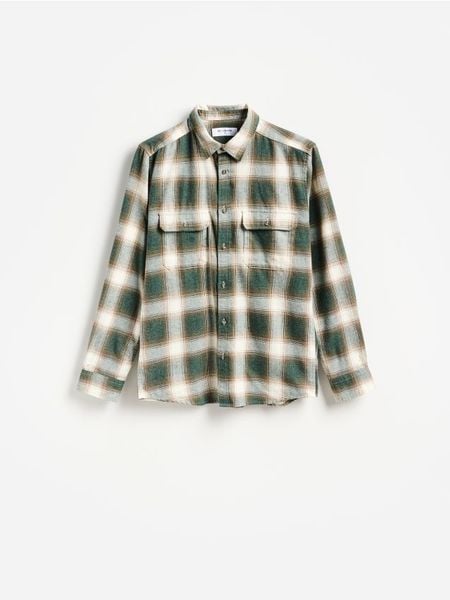 Koszula w kratę regular fit - ciemnozielony. Zielone koszule męskie Reserved, l, bez wzorów, z bawełny, bez kołnierzyka, bez ramiączek. Za 129.99 zł.