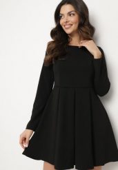 Czarna Elegancka Sukienka o Rozkloszowanym Kroju Temitonia. Czarne sukienki damskie Born2be, m, bez wzorów, eleganckie, bez kołnierzyka, bez ramiączek, mini, rozkloszowane. W wyprzedaży za 111.99 zł.