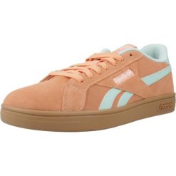 Kapcie REEBOK COURT RETRO Pomarańczowy. Brązowe kapcie damskie Reebok, ze skóry. Za 251.20 zł.