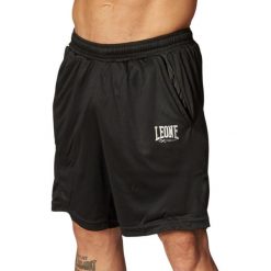 Spodenki treningowe LEONE 1947 Logo. Czarne szorty męskie LEONE 1947 APPAREL, bez kołnierzyka. Za 108.05 zł.