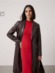 Długi płaszcz z imitacji skóry - bordowy. Czerwone płaszcze damskie Sinsay, l, bez wzorów, ze skóry. Za 139.99 zł.