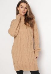 Beżowy Luźny Sweter w Warkoczykowy Splot Sentlia. Brązowe swetry klasyczne damskie Born2be, ze splotem, bez kołnierzyka. Za 189.99 zł.