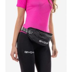 Czarna torba na pas Givova Marsupio. Czarne paski damskie Givova, bez wzorów, duże, bez dodatków. Za 183.99 zł.