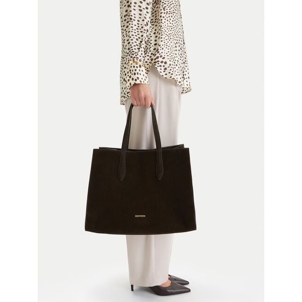 Torebka GINO ROSSI. Brązowe torebki klasyczne damskie Gino Rossi, bez wzorów, bez dodatków. Za 559.99 zł.