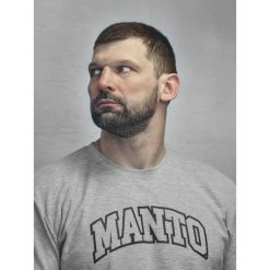 MANTO t-shirt VARSITY 25 melanż. Szare t-shirty damskie Manto, bez wzorów, bez kołnierzyka. Za 109.00 zł.
